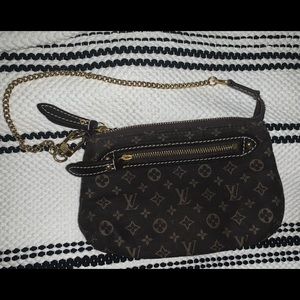 Rare Louis Vuitton Mini Pochette